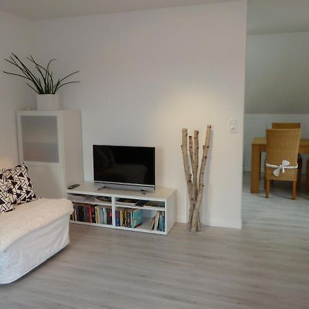Helle 70 Qm Ferienwohnung Mit Herrlichem Blick Teningen Exterior foto